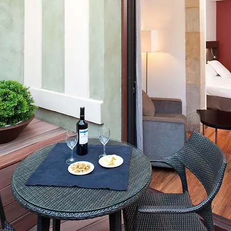 Catalonia Port Hotel 4*