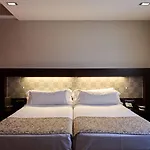 Catalonia Port Hotel 4*