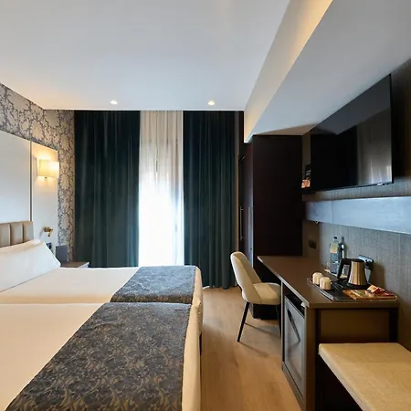 Hotel Catalonia Port