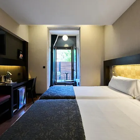 Catalonia Port Hotel 4*